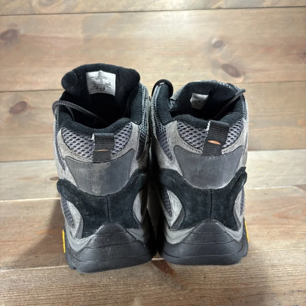 Merrell pre owned